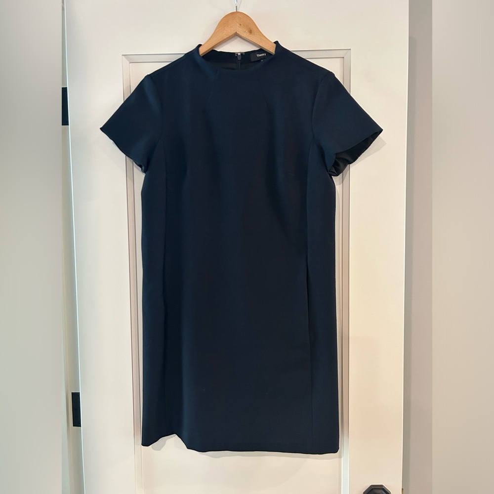 Theory Short Sleeve Navy Shift Dress with Pockets Size 8